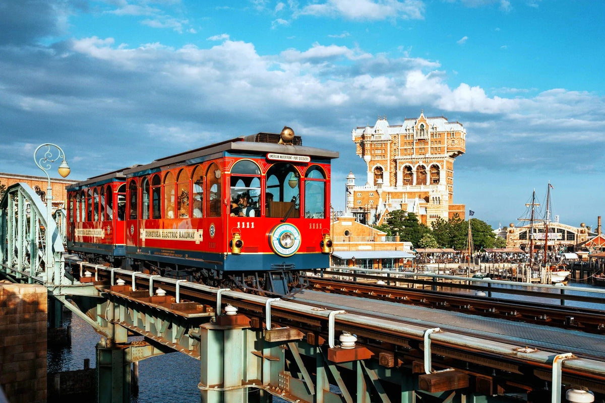 Osaka, Mount Fuji & Tokyo Two Theme Parks Private Tour | 7 Days 6 Nights