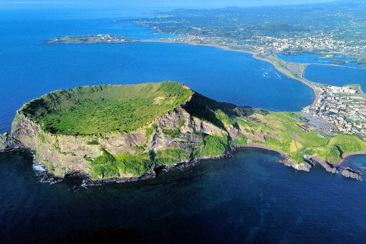 Seoul, Busan & Jeju Island Private Tour | 8 Days 7 Nights